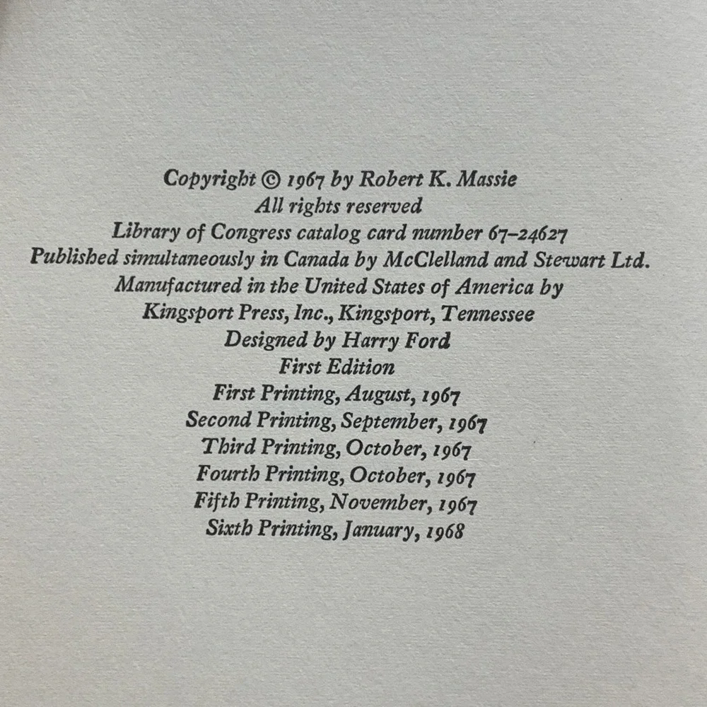 Nicholas & Alexandra An Intimate Account of the Last‎ of Romanovs Massie 1967/68